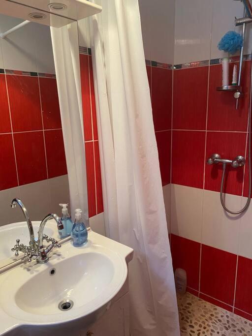 Appt 4 Pers Avec Jardin Ombrage En Centre Ville De Σετ Εξωτερικό φωτογραφία